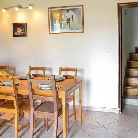 2 Bedroom Lovely In Tatil Evi