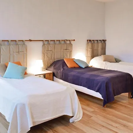2 Bedroom Lovely In Tatil Evi *