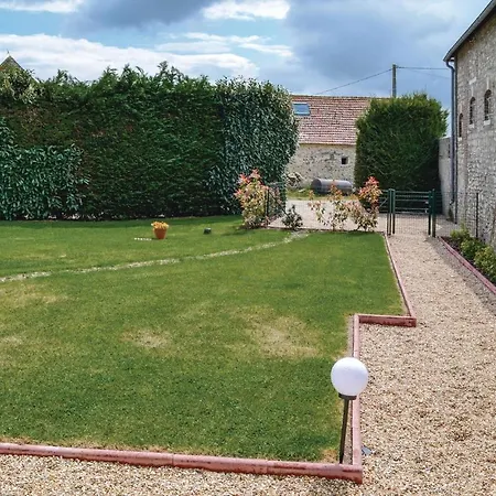Сasa de vacaciones Pet Friendly In With Wifi Trie-Château